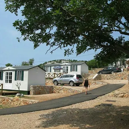 Prázdninový areál Mobile Homes Marintino Povile